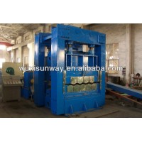 Metal coil leveling machine